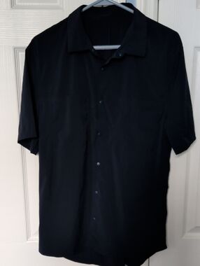 Men's Navy Short-Sleeve Button-Up Shirt